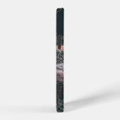 WITTE TIJGER STAANDE OP GRIJZE STEEN iPhone HOESJE (Rechterkant)