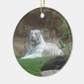 Witte tijgersiersoorten ~ bedreigde soorten keramisch ornament (Links)