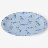 Witte tonijn Vis in Egeïsche Blauw op Pastelblauw Papieren Bordje (Gekanteld)