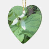 witte trillium met groenvoer keramisch ornament (Links)