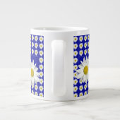 Witte Tuin van Madeliefjes Grote Koffiekop (Achterkant)