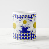 Witte Tuin van Madeliefjes Grote Koffiekop (Voorkant)
