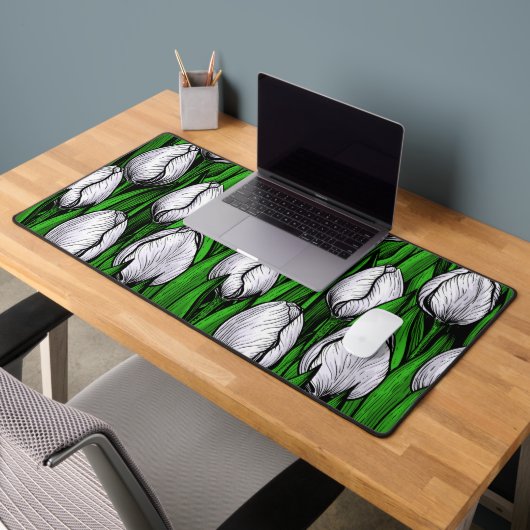 Witte tulpen met groene bladeren bureaumat (Kantoor 2)