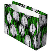 Witte tulpen met groene bladeren groot cadeauzakje (Voorkant Gekanteld)
