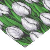 Witte tulpen met groene bladeren tafelkleed (Gekanteld)