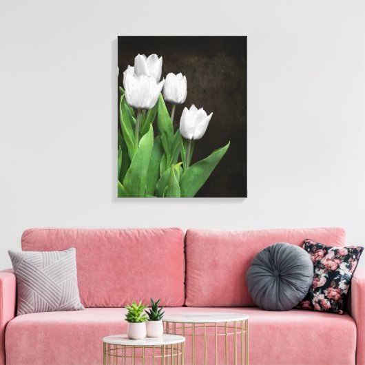 Witte tulpen op donkere textuur canvas afdruk (Insitu (Woonkamer))