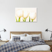 Witte tulpen tegen een witte achtergrond, canvas afdruk (Insitu (Slaapkamer))