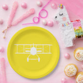 Witte tweedekker profiel op gele achtergrond papieren bordje (Feest)