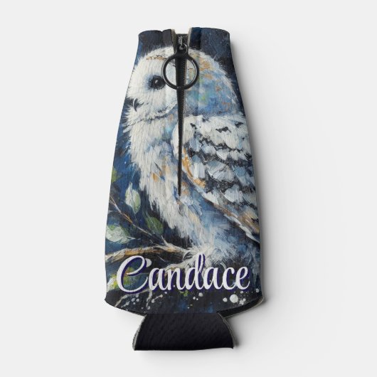 Witte uil op tak in maanlicht gepersonaliseerd flesjeskoeler (Achterkant)