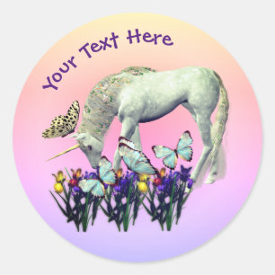 Witte Unicorn Butterflies Flowers, gepersonaliseer Ronde Sticker