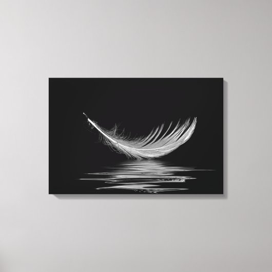 witte veer drijvend op zwart water canvas afdruk (Voorkant)