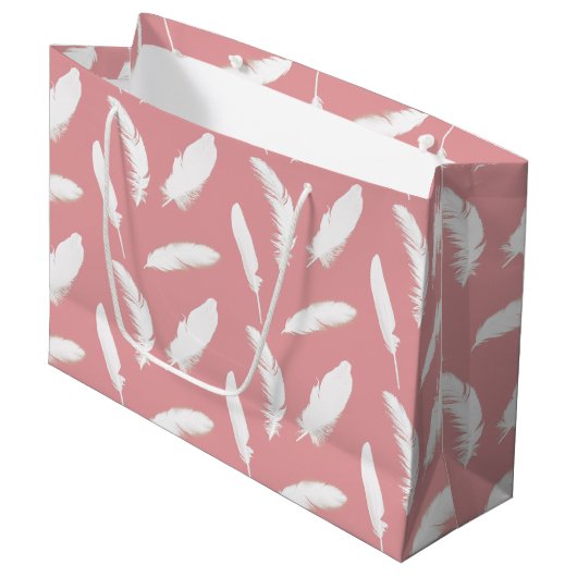 Witte veerafdruk op schelp roze groot cadeauzakje (Voorkant Gekanteld)