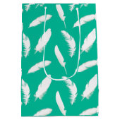 Witte veerafdruk op turquoise medium cadeauzakje (Achterkant)