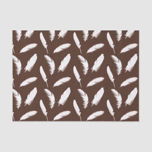 Witte veren druk op chocoladebruin tissuepapier (Voorkant)