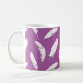 Witte veren op Amethyst-Paars Koffiemok (Links)