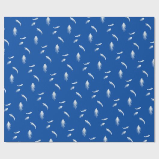Witte veren op blauw cadeaupapier (Vlak)
