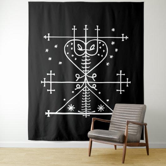 Witte Veve van Maman Brigitte op Zwart Wandkleed (In situ)