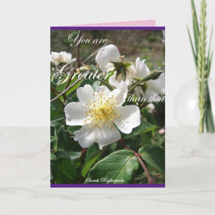 Witte vintage roos groter dan die bloemenkaart kaart