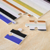 Witte violetstrepen bevestigen legpuzzel (Zijkant)