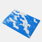 Witte vleermuizen in de vlucht blauw deurmat (Schuin)