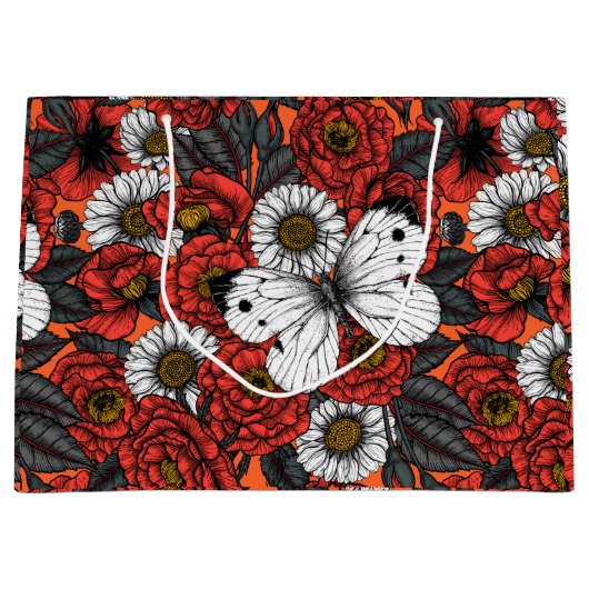 Witte vlinder en rozen groot cadeauzakje (Voorkant)