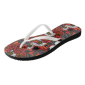 Witte vlinder en rozen teenslippers (Schuin)