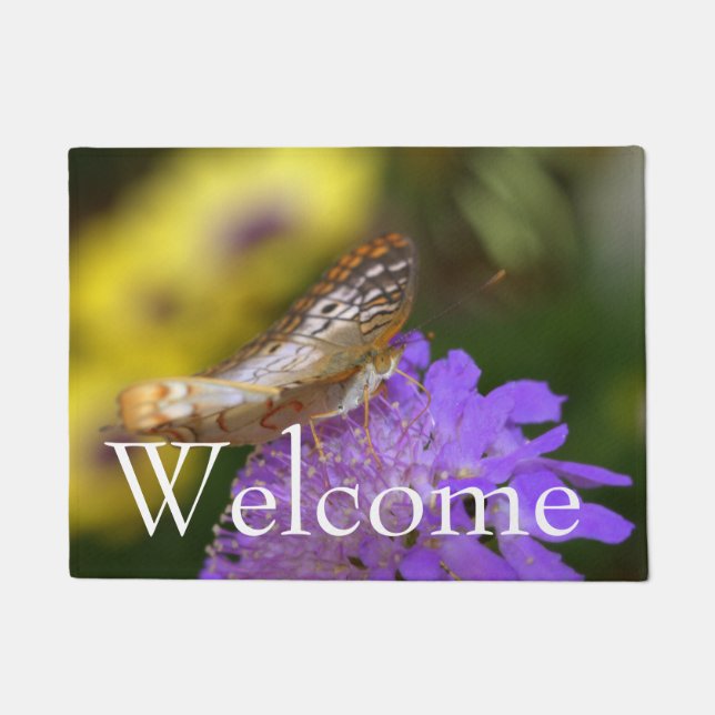 Witte vlindervlinder op paarse bloei deurmat (Voorkant)