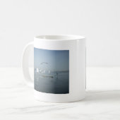 Witte vogels met hakuna matata.JPG Koffiemok (Voorkant links)