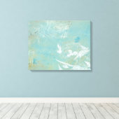 Witte vogels vliegen door de blauwe hemel canvas afdruk (Insitu (Houten vloer))