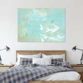 Witte vogels vliegen door de blauwe hemel canvas afdruk (Insitu (Slaapkamer))