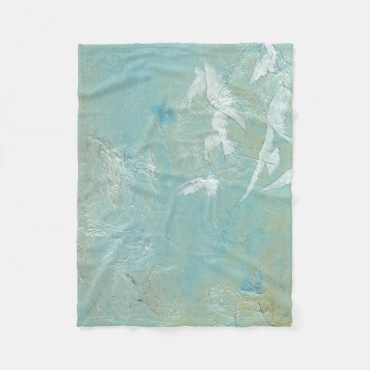 Witte vogels vliegen door de blauwe hemel fleece deken (Voorkant)
