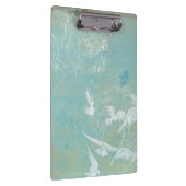 Witte vogels vliegen door de blauwe hemel klembord (Rechts)