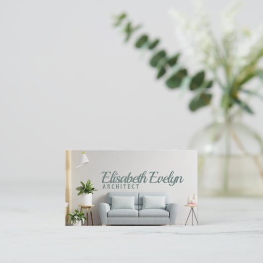 Witte wand woonkamer heeft sofa en decoratie visitekaartje (Staand voorkant)