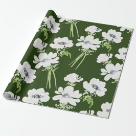Witte waterverf anemonbloemen op groen cadeaupapier