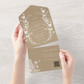 Witte Wildbloem Silhouet Krans Bruiloft Tan All In One Uitnodiging (Afscheurbaar)