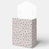 Witte wilde bloemen op roze bedankdoosjes (Open)
