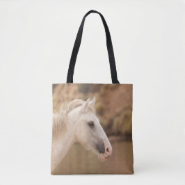Witte wilde paarden tote bag