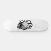 Witte Wolf met stamkunst van Raven Persoonlijk Skateboard (Horizontaal)