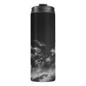 Witte wolk, zwarte hemel thermosbeker (Voorkant)