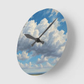 Witte wolken en heldere blauwe lucht ronde klok (Hoek)