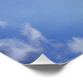 Witte wolken en zonlicht op de blauwe hemeltop perfect poster (Hoek)