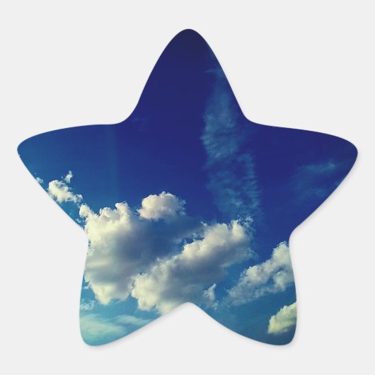 Witte wolken, op een blauwe en turquoise hemel ster sticker (Voorkant)