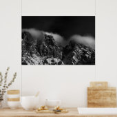 Witte wolken over bergen poster (Keuken)