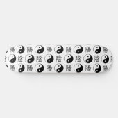 Witte Yinyang Symbool Chinese Patroon Persoonlijk Skateboard (Horizontaal)