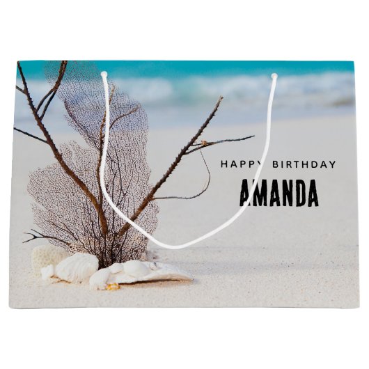 Witte zeeschelpen op een tropische strand verjaard groot cadeauzakje (Voorkant)