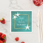 Witte zeester op blauwgroen gekleurd strand bruilo servetten (Insitu)