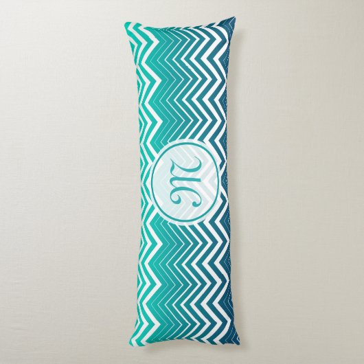 Witte zigzag Chevron en blauwe groene achtergrond Lichaamskussen (Achterkant (Verticaal))