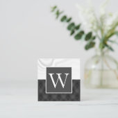 Witte zijden draperie | zwarte bekleding vierkante visitekaartje (Staand voorkant)