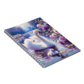 Witte Zwaan en Cygnet met Paarse Rozen Notitieboek (Rechterzijde)