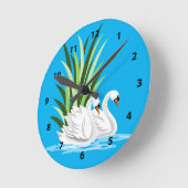 Witte zwaan op waterklokken ronde klok (Hoek)